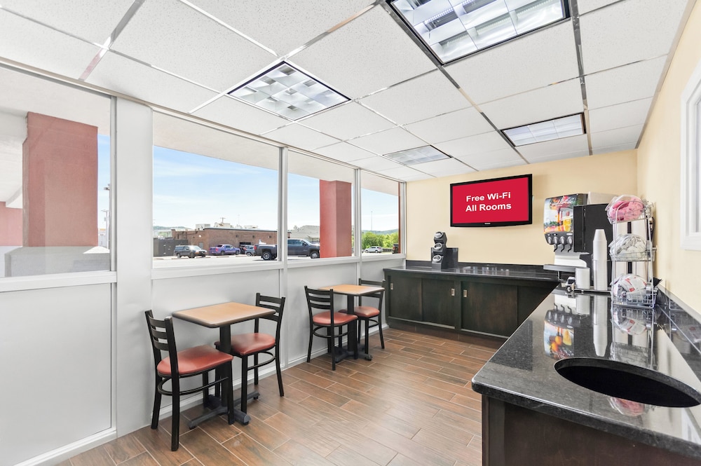 Red Roof Inn Berea - photo 22