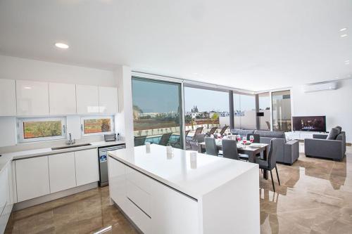 Villa Manta Platina Brand New Luxury 3 Bedroom Protaras Villa