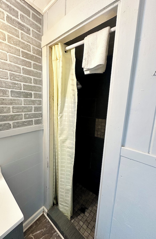 Des Plaines Motel By OYO O'Hare Airport Chicago - photo 18