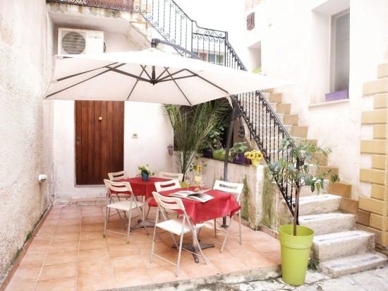 Arancio Tourist Service in Trapani, Italy