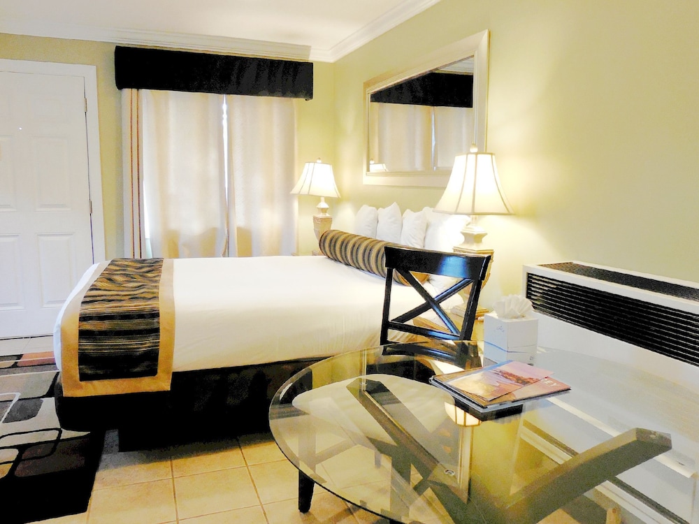 Sea Breeze Inn And Cottages - photo 11