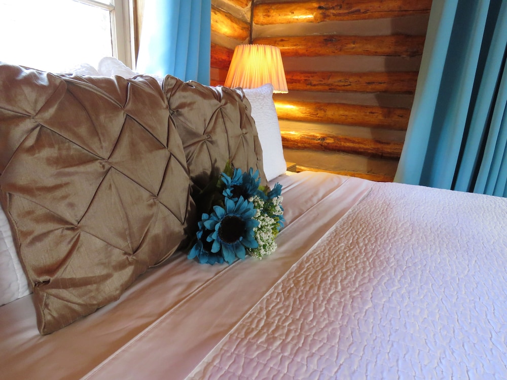 Tall Pines Inn - photo 14