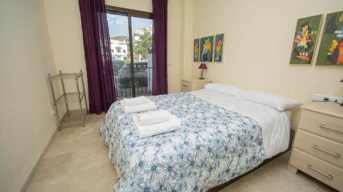 Marina Real 303 — 4-Star Luxury Hotel in Manilva, Spain