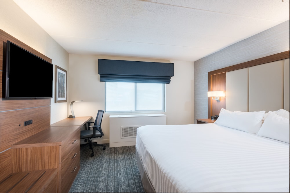 Holiday Inn Express Boston Waltham by IHG - photo 14