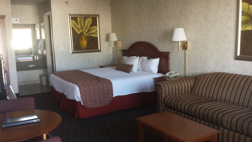 St. George Inn & Suites - photo 11