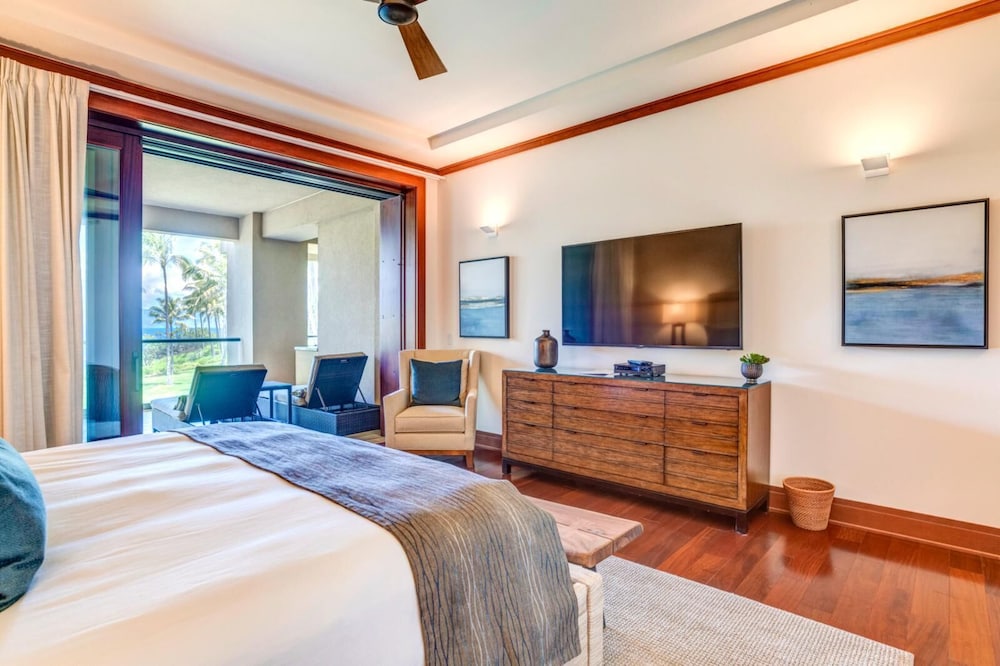 KBM Resorts FREE CAR Palapala at Montage Kapalua Bay 3 Bedroom at Breathtaking Oceanfront Resort with Daily Housekeeping Spa - photo 4