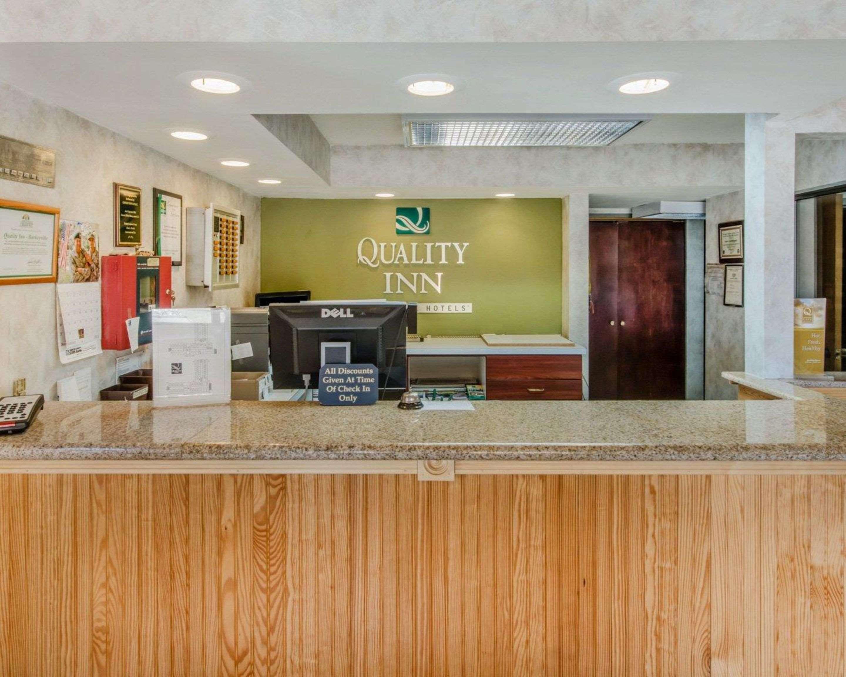 Quality Inn Barkeyville PA - photo 25