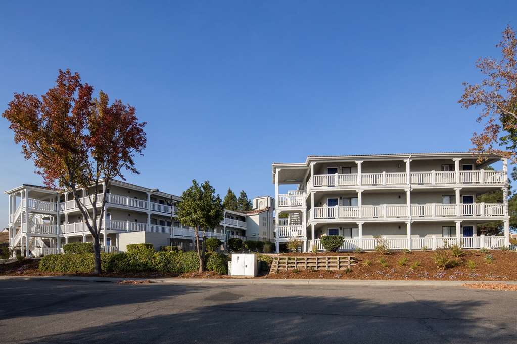 SureStay Hotel by Best Western Fairfield Napa Valley - photo 16