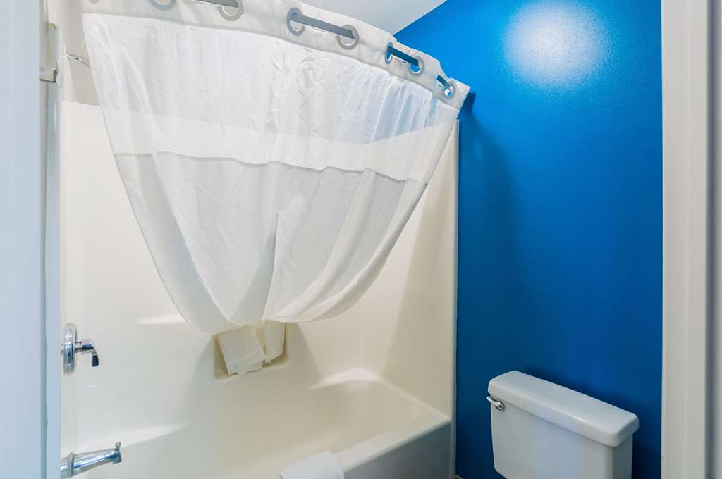 Quality Inn Harrisonburg I 81 - photo 31