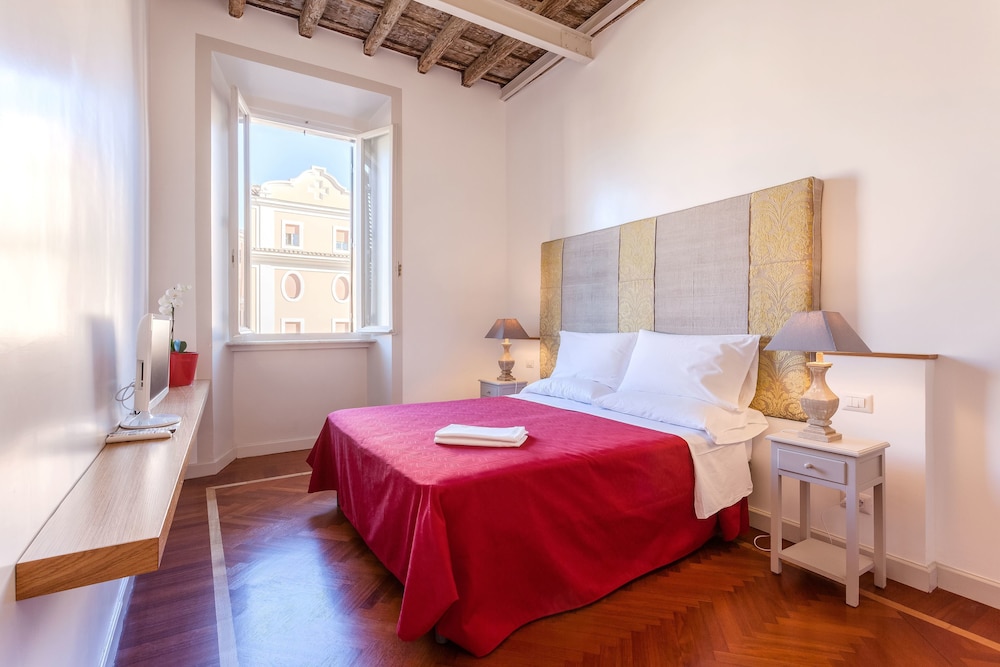 The BlueHostel - carbon neutral hotel in Rome