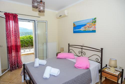 Thano's Residence — 4-Star Luxury Hotel in Argostolion, Greece