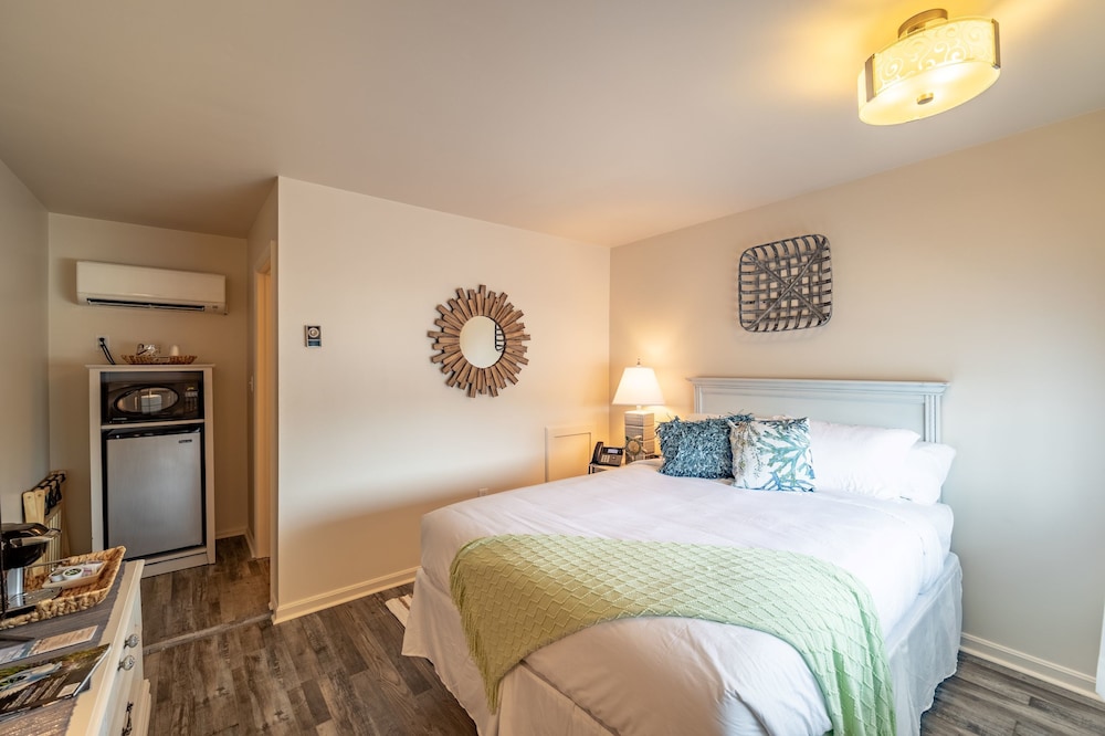 Ocean Glass Inn - photo 41