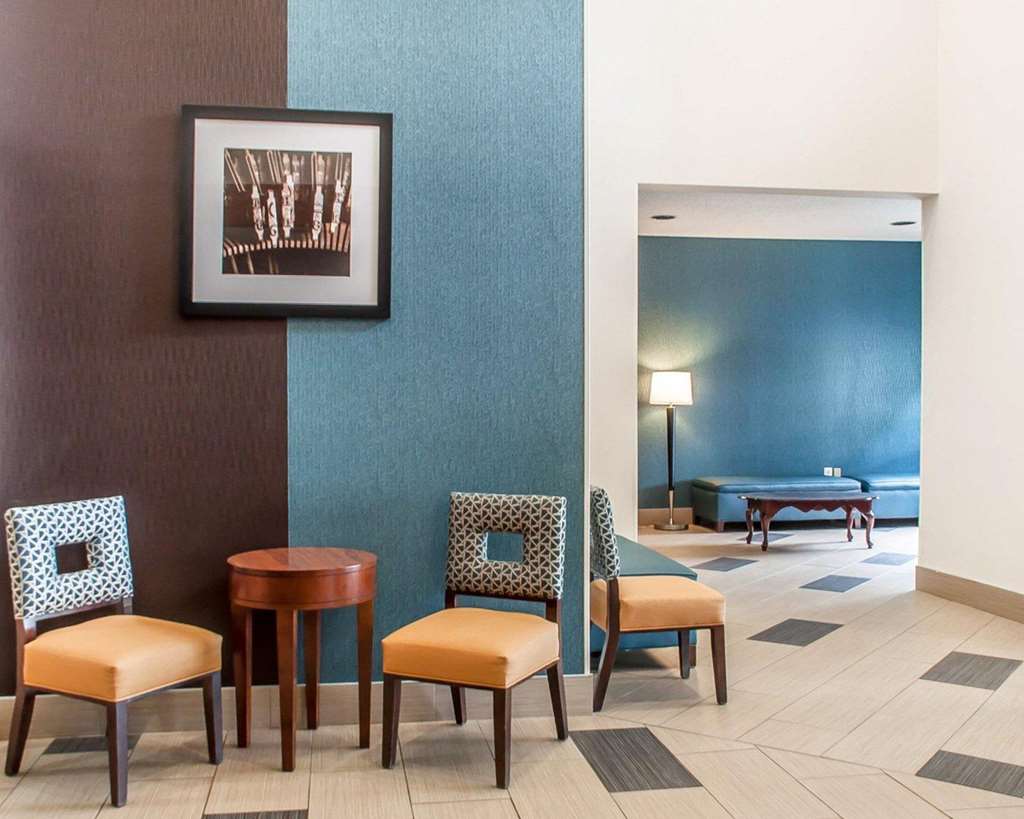 Comfort Inn And Suites Hamburg - photo 5