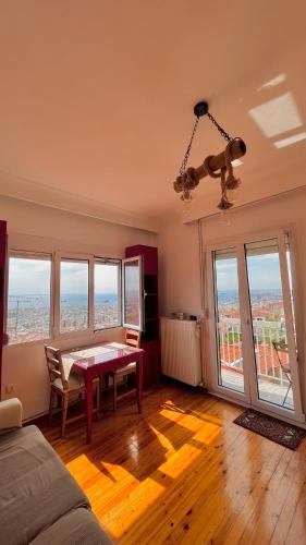 Endless View — 4-Star Luxury Hotel in Thessaloniki, Greece