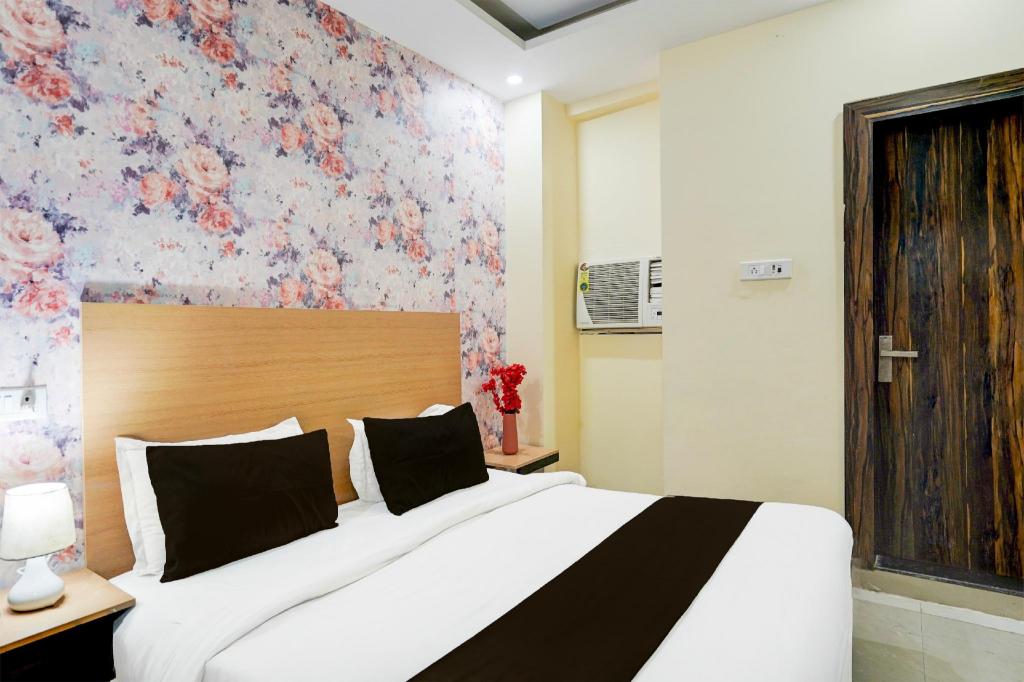 Hotel Elite rooms & Banquet in Allahabad, India