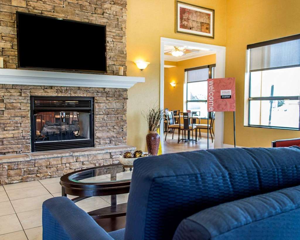 Comfort Inn & Suites Franklin East - photo 6