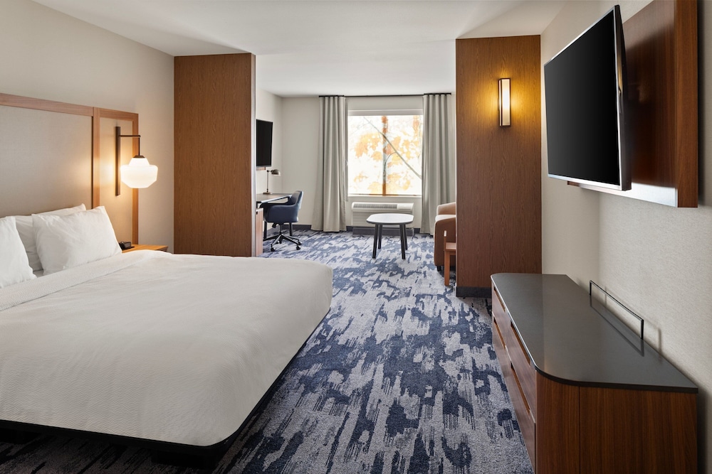 Fairfield by Marriott Inn & Suites Yankton - photo 8