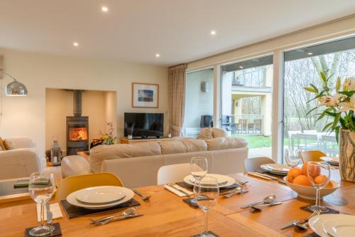 Songthrush in Stow On The Wold, United Kingdom