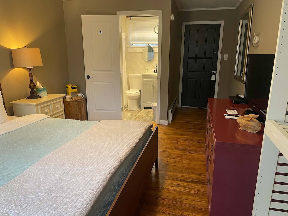 The Inn At Warm Springs - photo 40