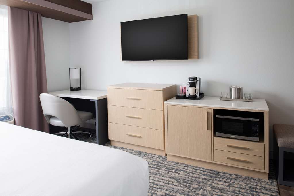 Best Western Premier Keizer Salem Hotel - photo 11