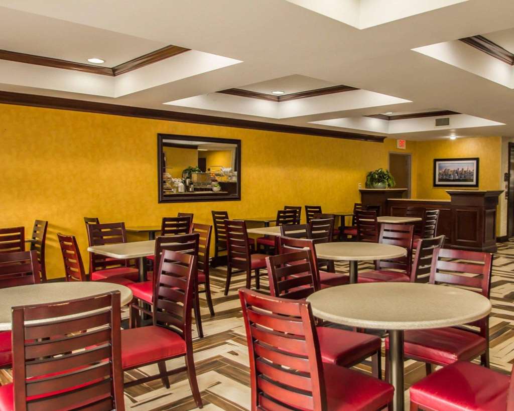 Quality Suites NYC Gateway - photo 32