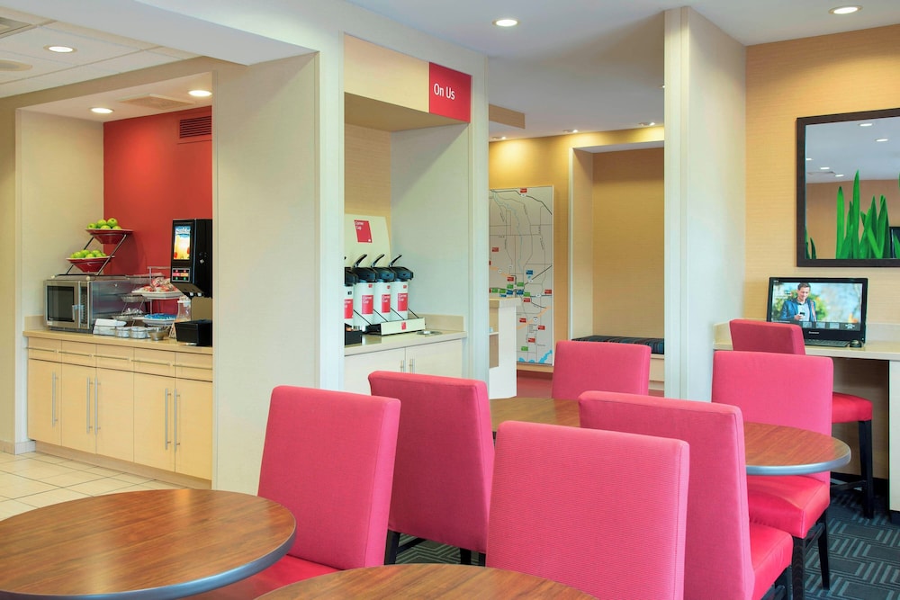 TownePlace Suites by Marriott Kalamazoo - photo 18