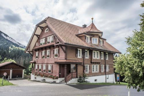 Refugio Heiligkreuz — hotel in Hasle