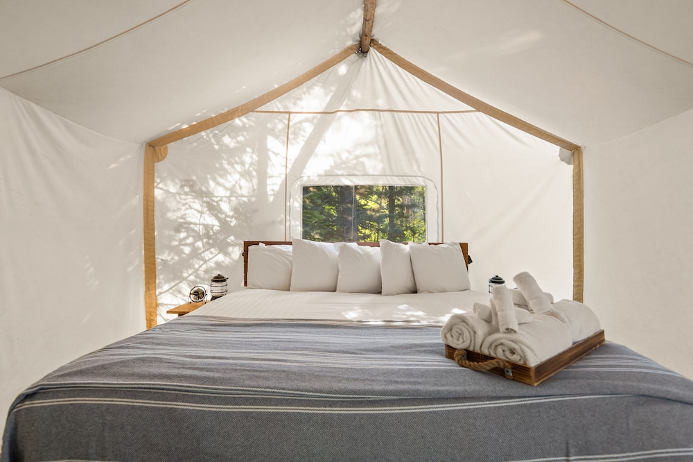 Under Canvas Glacier - photo 30