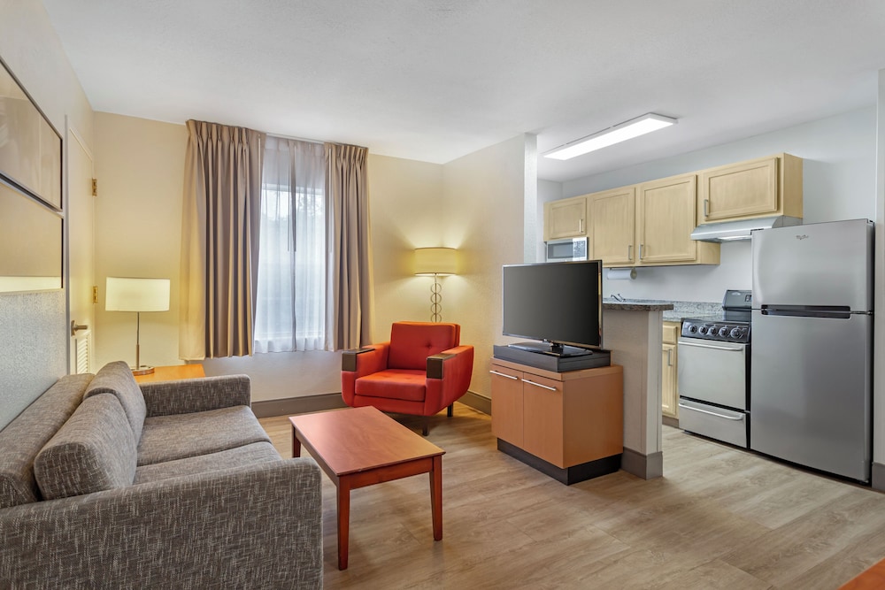 MainStay Suites Tampa Moffitt USF - photo 11