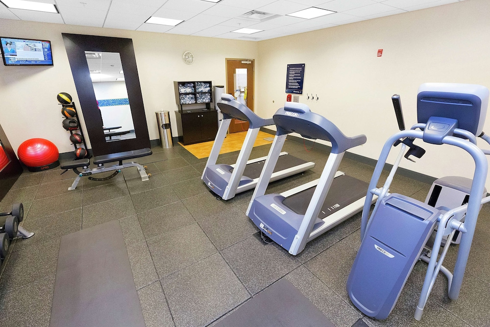 Hampton Inn Waynesburg - photo 43