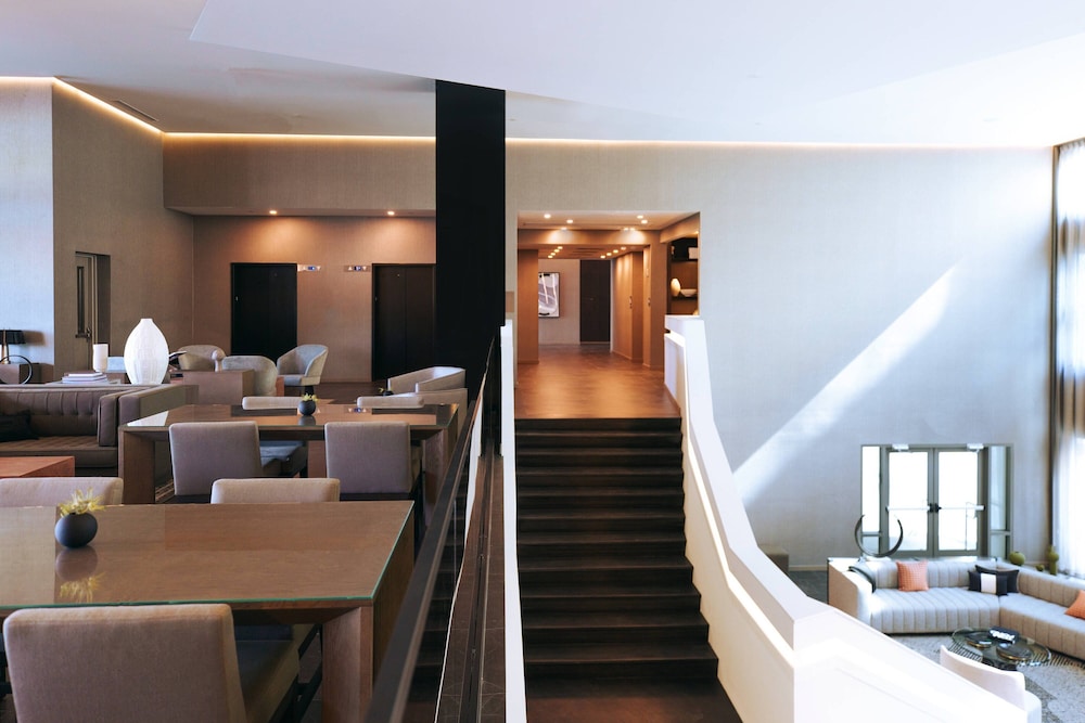 AC Hotel by Marriott Tallahassee Universities at the Capitol - photo 4