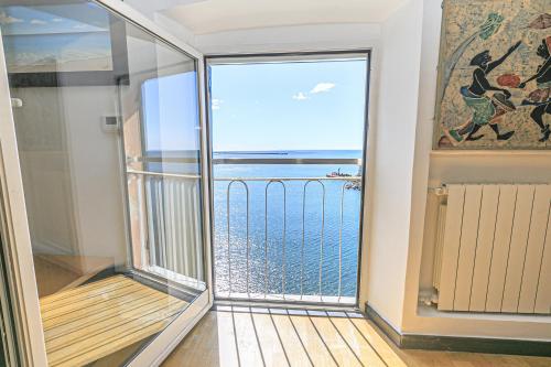 iFlat Pegli — 4-Star Luxury Hotel in Genoa, Italy
