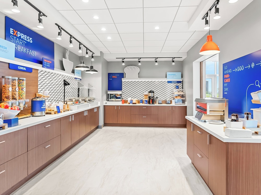 Holiday Inn Express Peotone by IHG - photo 31
