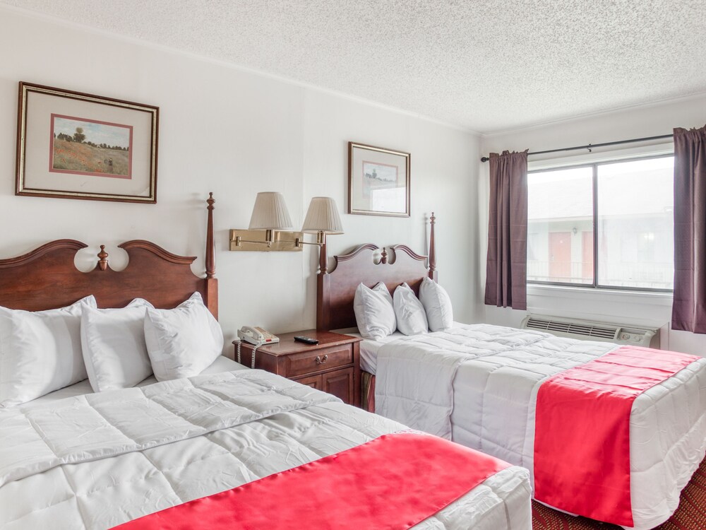 OYO Hotel San Antonio East - photo 15