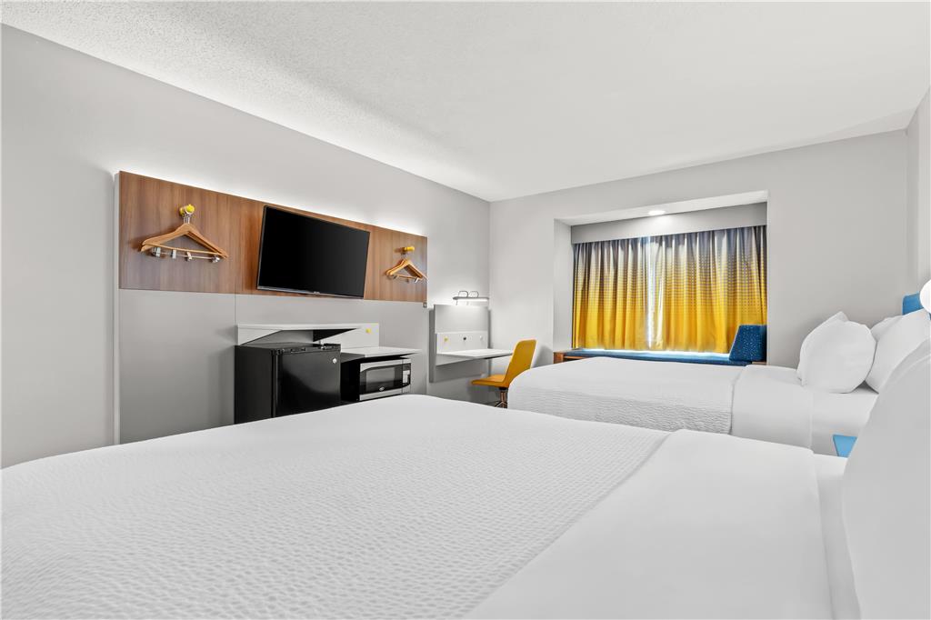 Microtel Inn & Suites by Wyndham Salisbury - photo 23