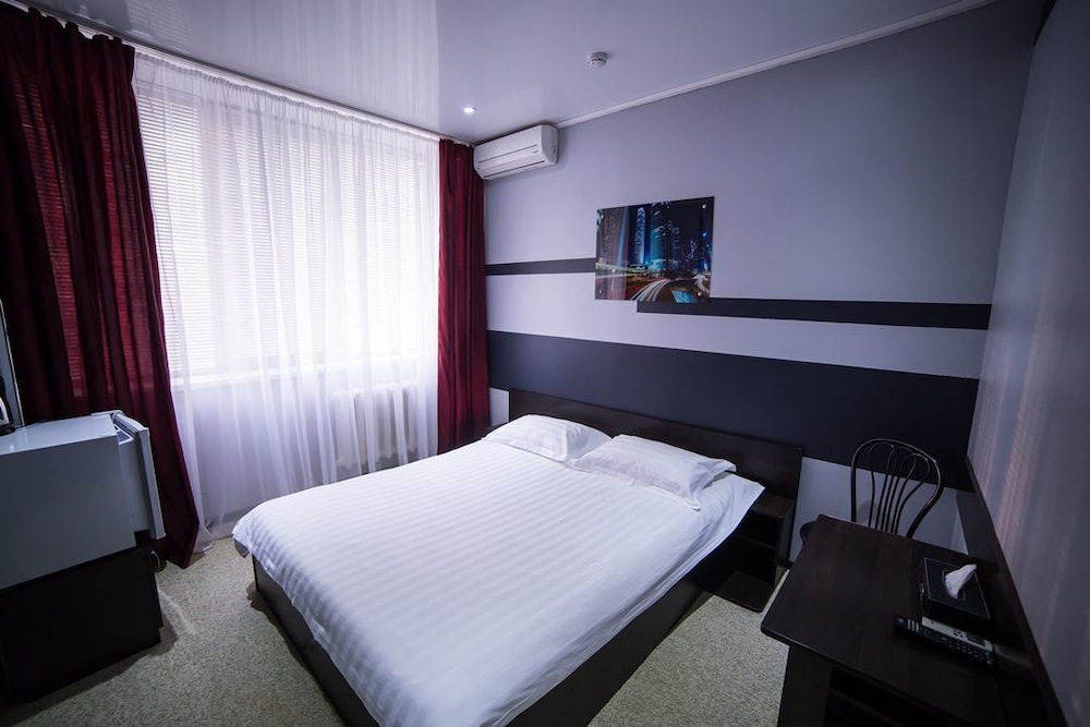 City — hotel in Komsomolsk-On-Amur