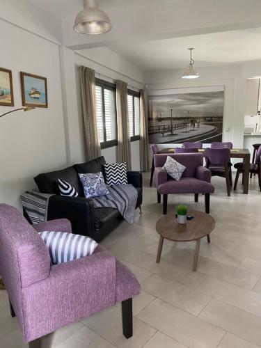 Bajada Vieja Departamentos — 4-Star Luxury Hotel in Posadas, Argentina