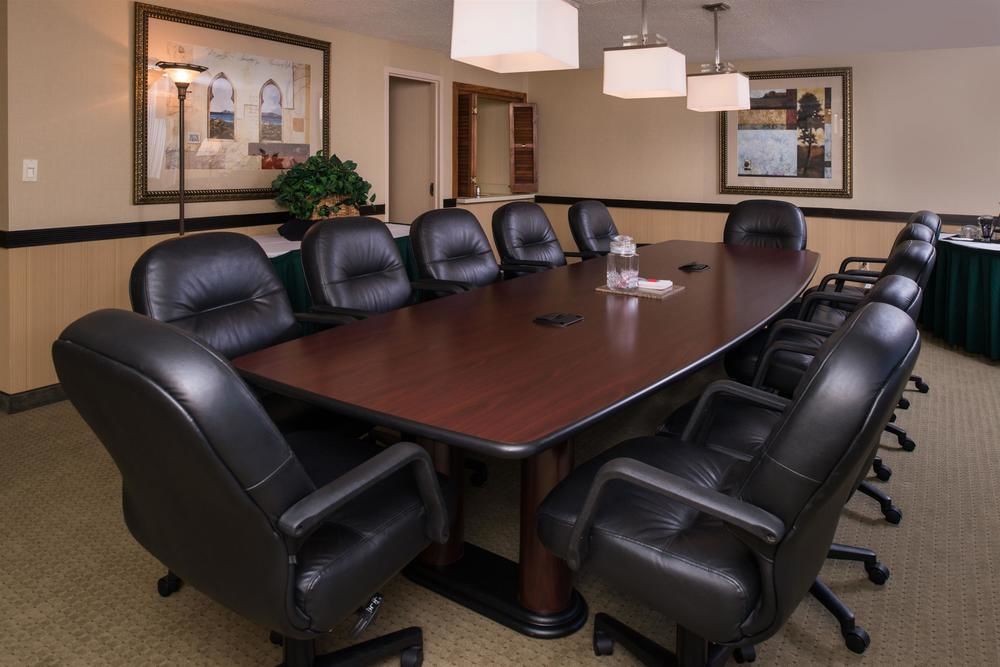 Ramada Plaza Rochester Airport - photo 118