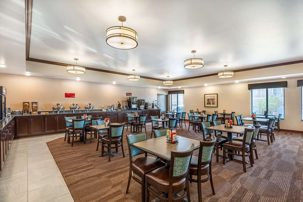 Best Western Plus Casper Inn & Suites - photo 23