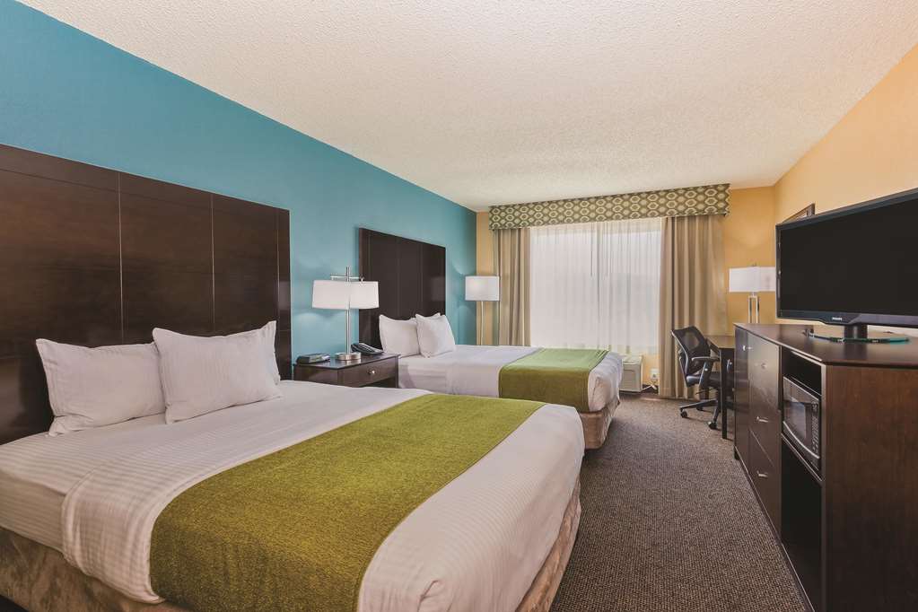 La Quinta Inn & Suites by Wyndham Boise Airport - photo 19