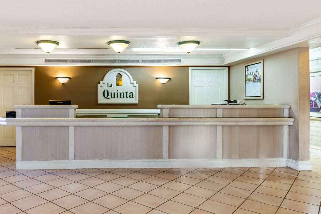 La Quinta Inn by Wyndham El Paso West - photo 29