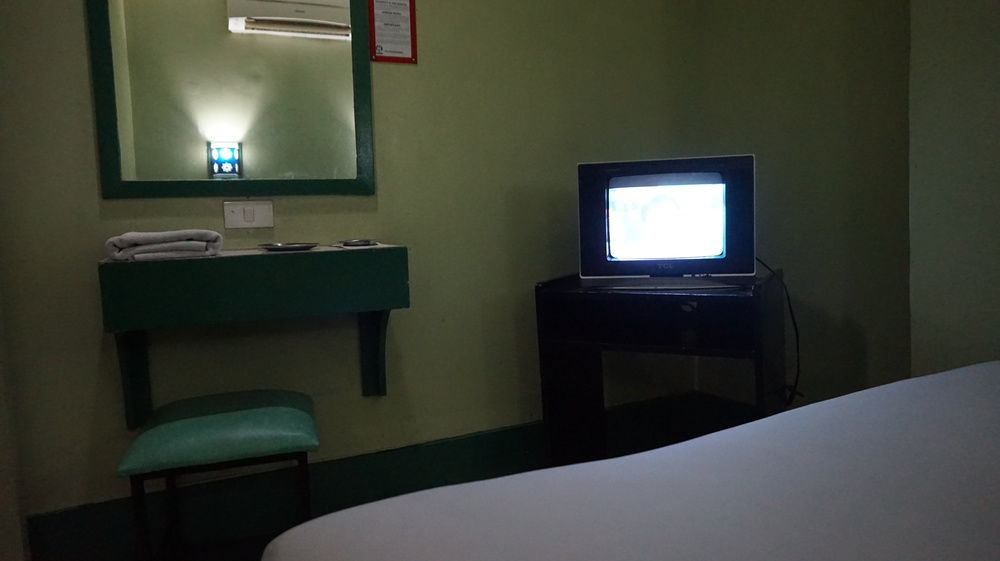 Halina Hotel Avenida — Manila — photo 5