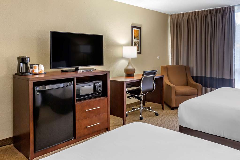 Comfort Inn & Suites near Danville Mall - photo 6