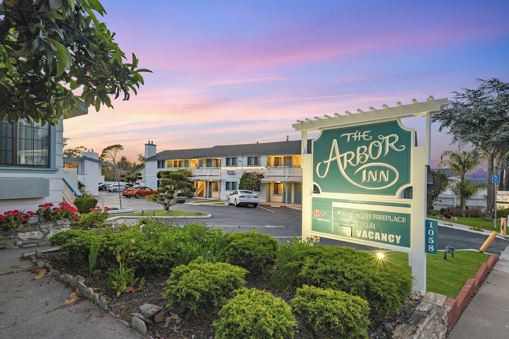 Arbor Inn Monterey - photo 26