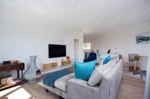 Comfort & Style apartment 200m to beach with parking