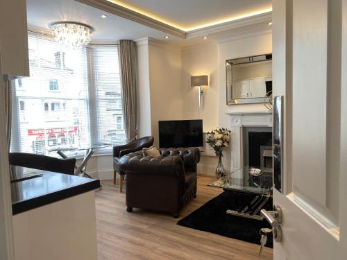 The Maureen Suite — 4-Star Luxury Hotel in Llandudno, United Kingdom