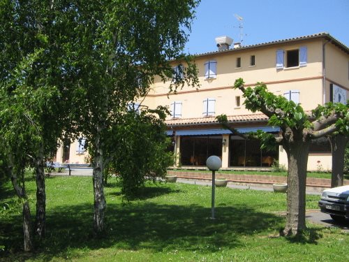 Logis Hôtel le Clos du Loup — hotel in Rouffiac-Tolosan