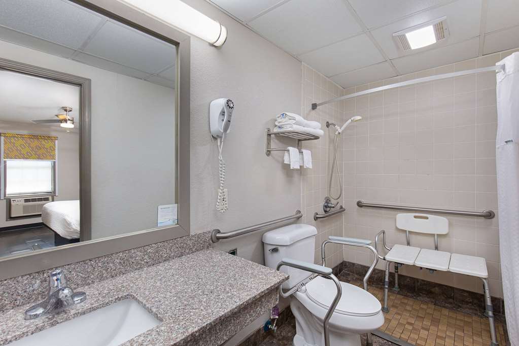 Days Inn by Wyndham Holladay - photo 16