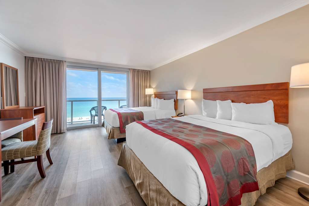 Ramada Plaza by Wyndham Marco Polo Beach Resort - photo 17