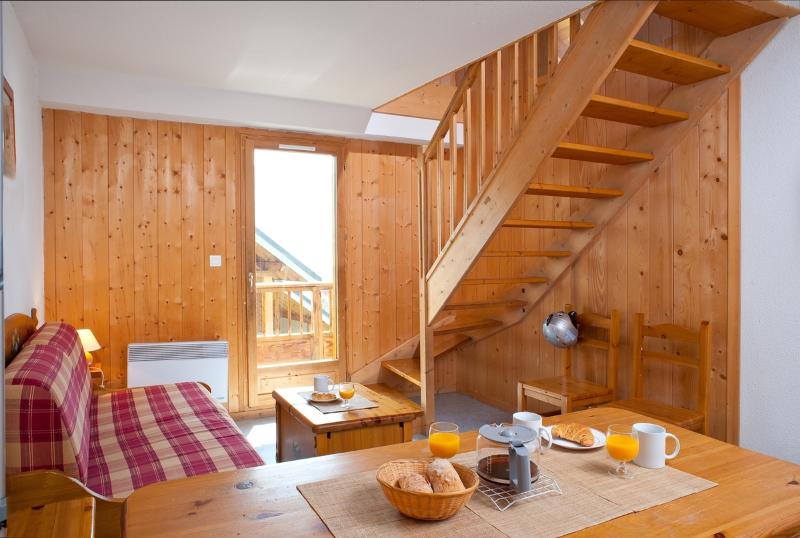 Madame Vacances Les Chalets de la Fontaine — hotel in Saint-Jean-De-La-Ruelle
